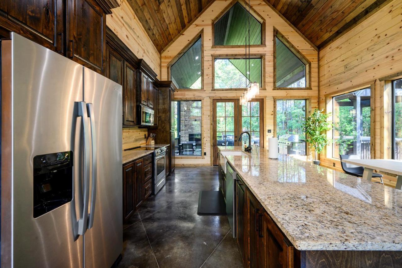 הוילה Bright Modern Luxury - Broken Bow Dream Retreat מראה חיצוני תמונה