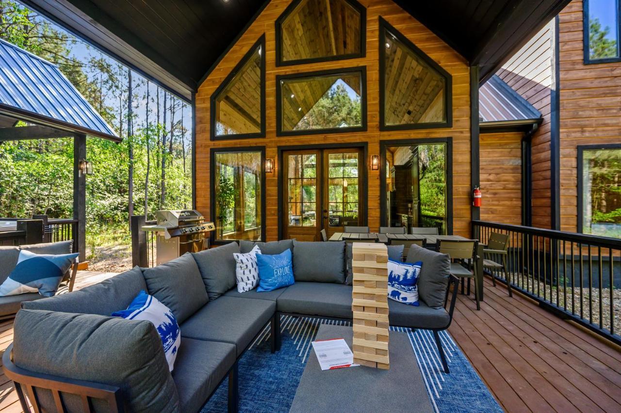 הוילה Bright Modern Luxury - Broken Bow Dream Retreat מראה חיצוני תמונה
